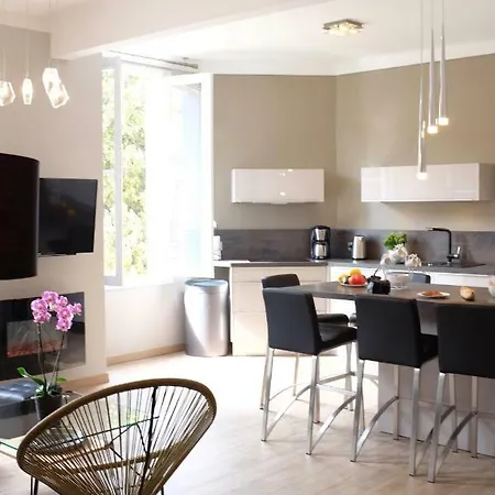 70m2 - La Roseraie * Cannes